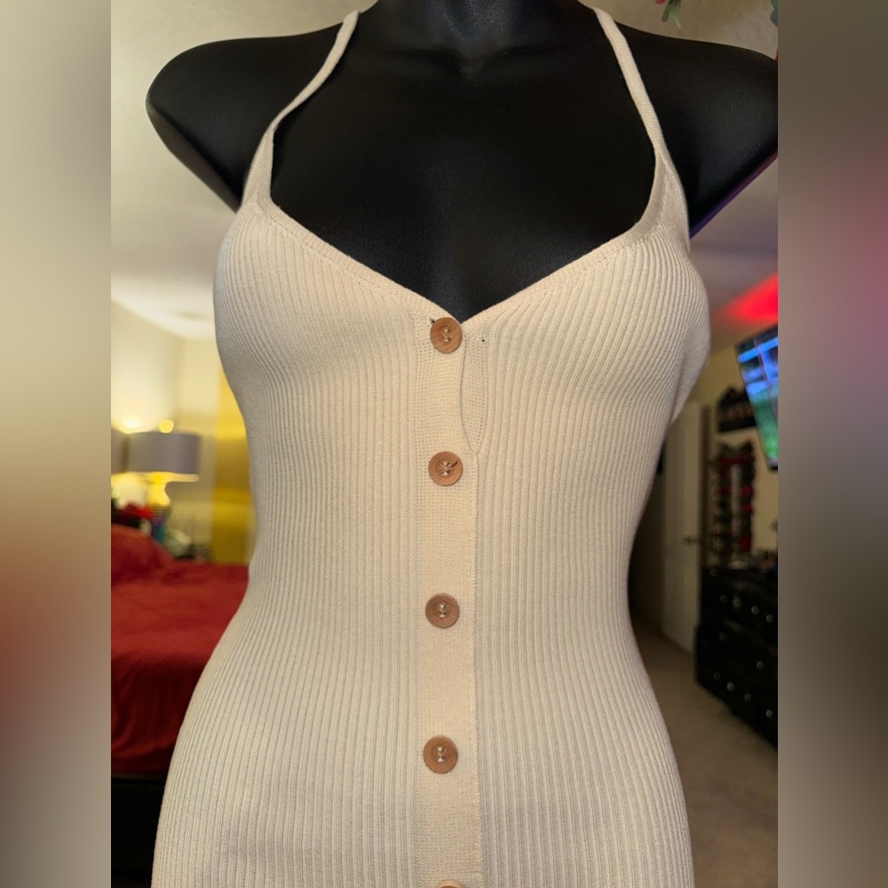 NEW with tags Windsor ivory super stretch dress - Medium